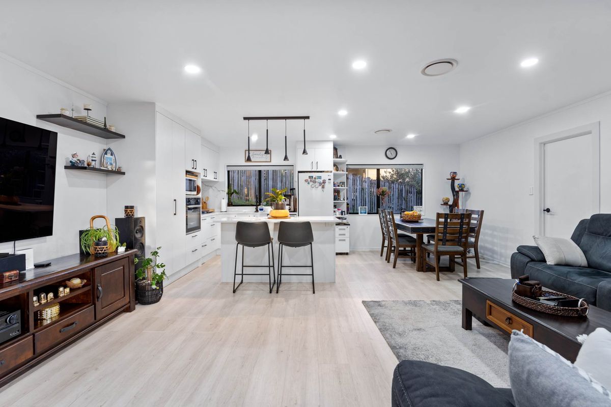Location, Sun and an Affordable Opportunity! - Ansicht 3