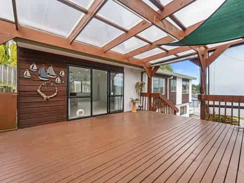 2/27 Mallard Place, Unsworth Heights