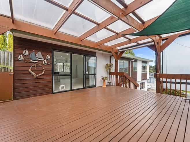 2/27 Mallard Place, Unsworth Heights