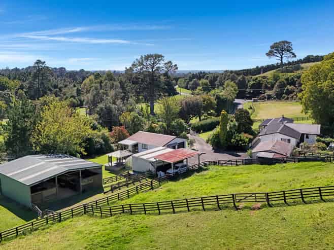 274 Hot Springs Road, Tahawai