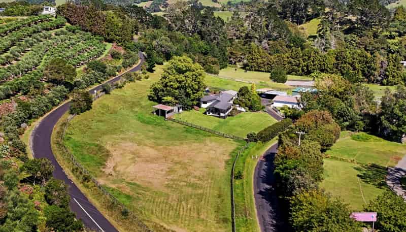 274 Hot Springs Road, Tahawai