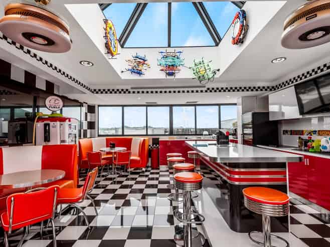 WAIRAU ONE OF A KIND WITH 5-YEAR LEASE
