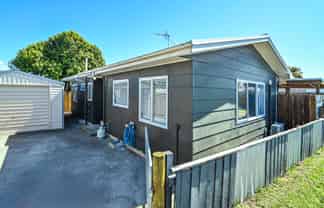 2/701 Riverslea Road South, Akina