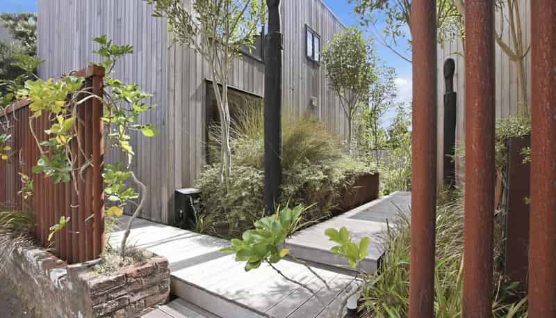 4/66 Powderham Street, New Plymouth Central