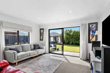 15 Charlbury Drive, ROLLESTON