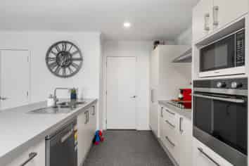 15 Charlbury Drive, ROLLESTON