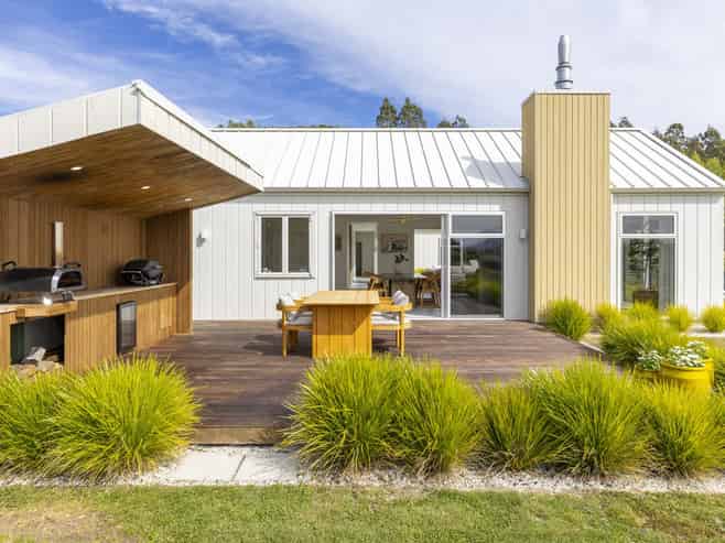 13 Lochinvar Lane, Acacia Bay