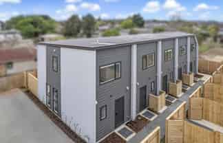 9/30 Bowater Place, Manurewa