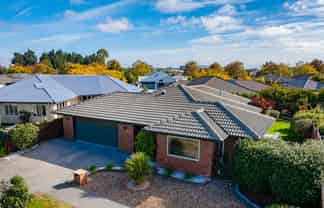 21 Puhara Avenue, Parklands