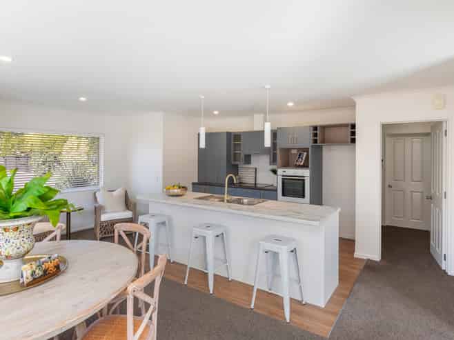 21 Puhara Avenue, Parklands