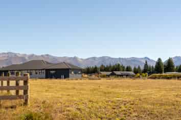 14 Temple Drive, TWIZEL
