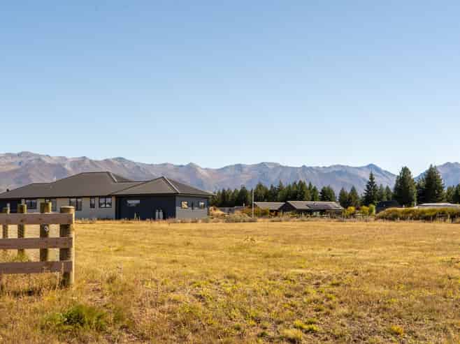 14 Temple Drive, TWIZEL
