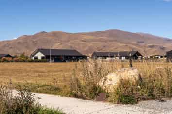 14 Temple Drive, TWIZEL