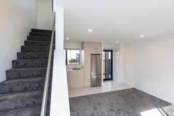 17/232 Marine Parade, North New Brighton