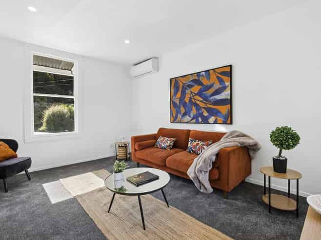 16 Dalry Street, Mornington