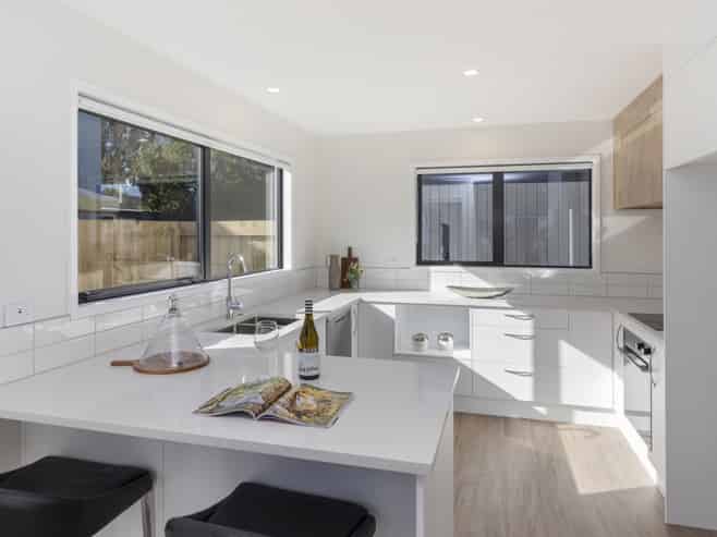 1-2/464 Gloucester Street, Linwood