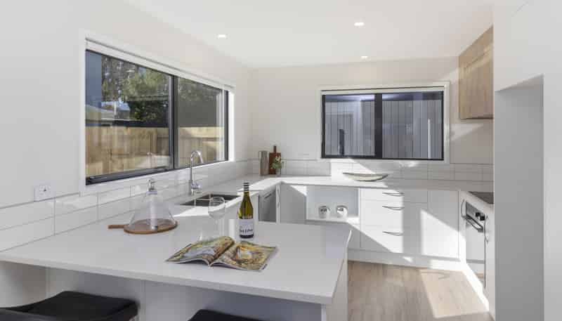 1-2/464 Gloucester Street, Linwood