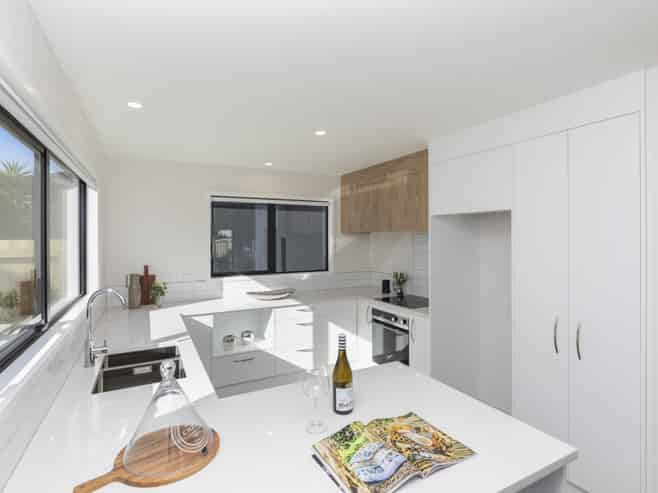 1-2/464 Gloucester Street, Linwood