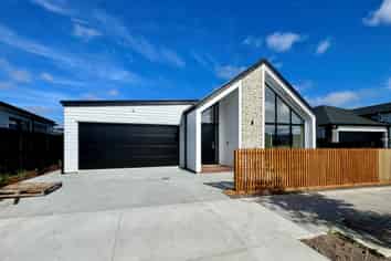 9 Tipu Crescent, Milldale