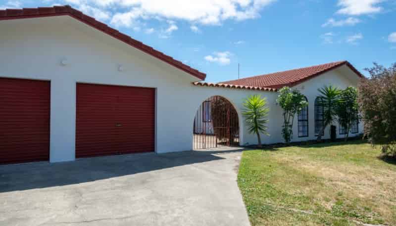 9 Brooklyn Drive, Witherlea