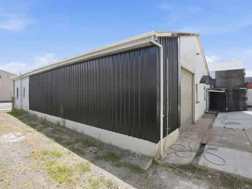 INDUSTRIAL OPPORTUNITY - OWN, DON'T LEASE