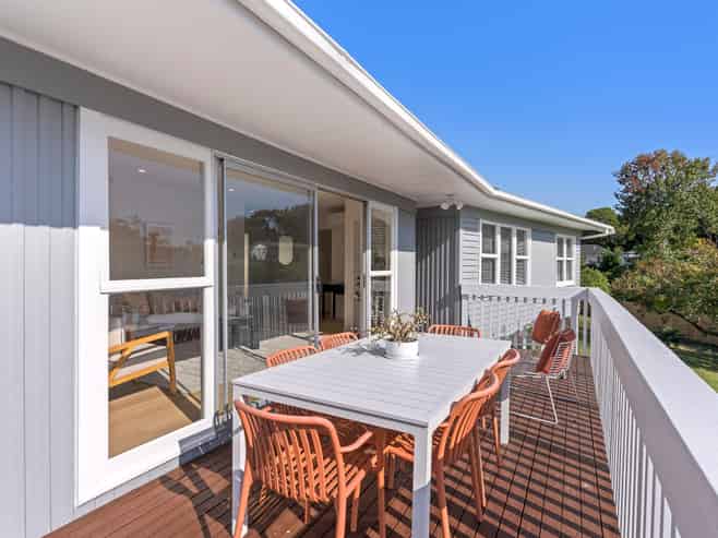 12 Kiernan Place, Kelston