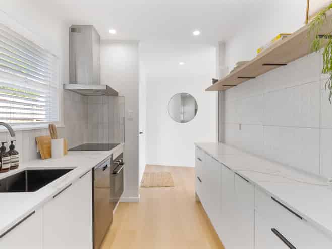 12 Kiernan Place, Kelston