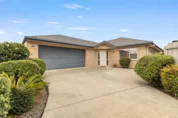8a Riverlea Drive, Katikati