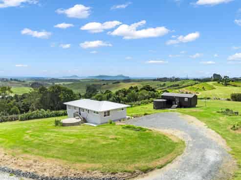 115 Massey Road, Waipu