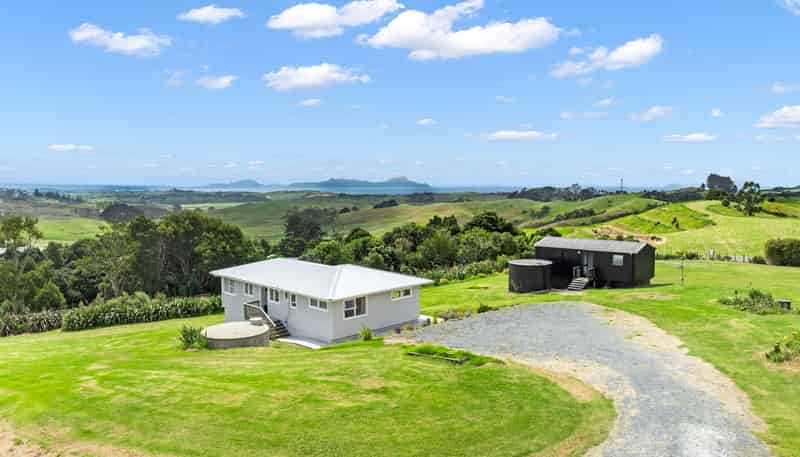 115 Massey Road, Waipu