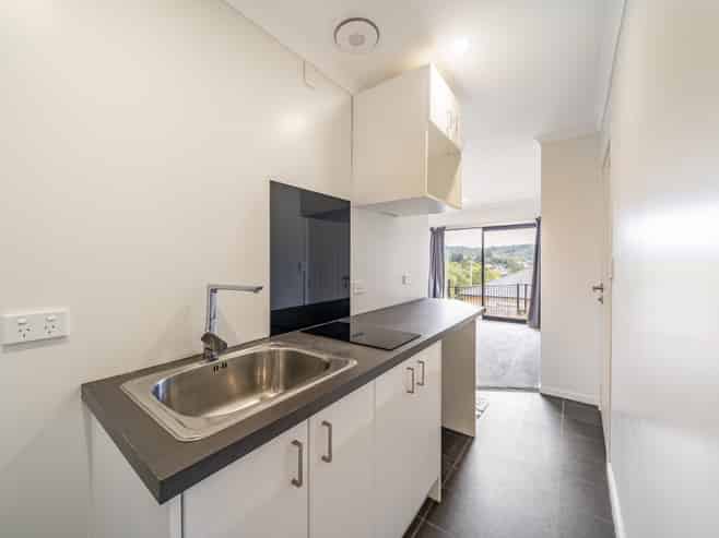 9 Lowry Heights, Stokes Valley