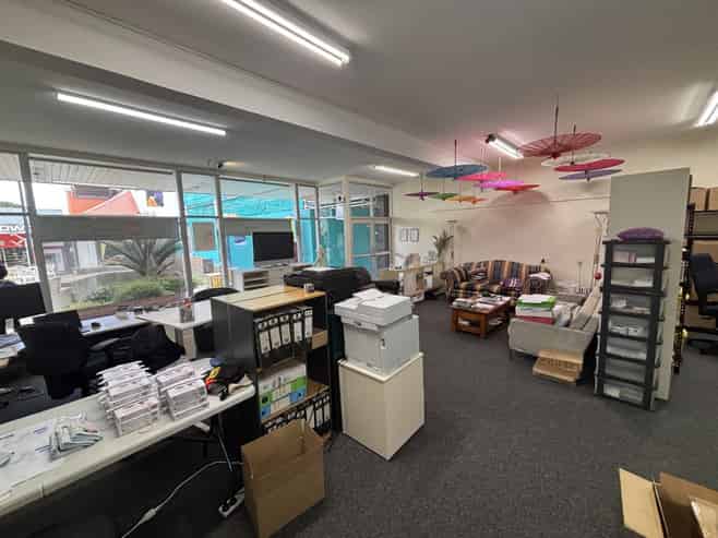 80sqm Self-Contained Commercial Space – Prime Mahara Place Position