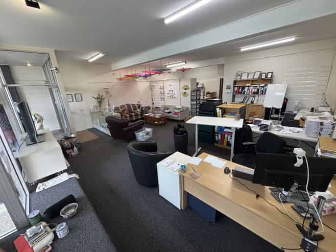 80sqm Self-Contained Commercial Space – Prime Mahara Place Position