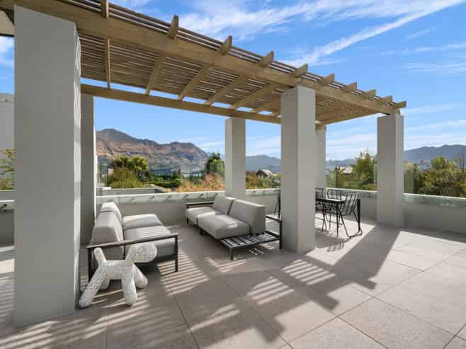 8B Minaret Ridge, Wanaka