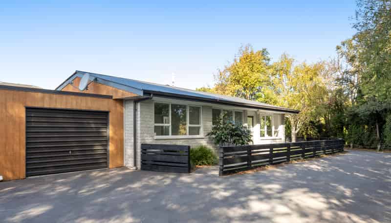 1/11 Heathcote Street, Woolston