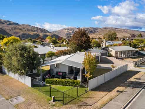 82 Molyneux Avenue, Cromwell