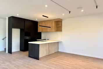 80F Tukutata Crescent, Milldale