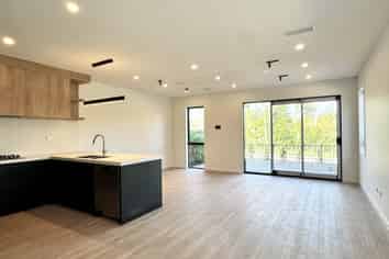 80F Tukutata Crescent, Milldale