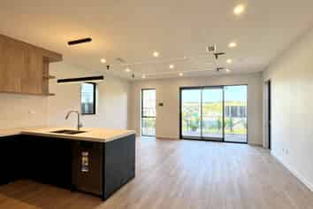 80A Tukutata Crescent, Milldale