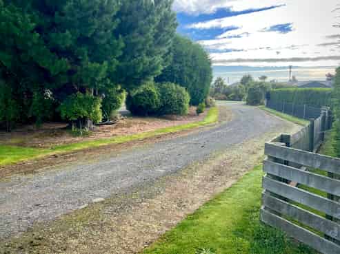 162 Oreti Road, Otatara