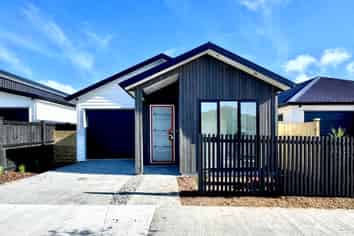 382 Te Taruna Drive, Milldale