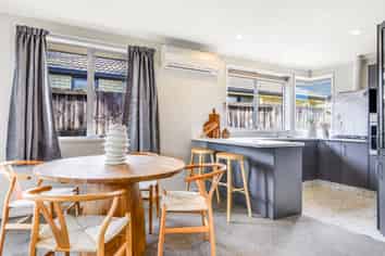 15 Salisbury Place, Hamilton East