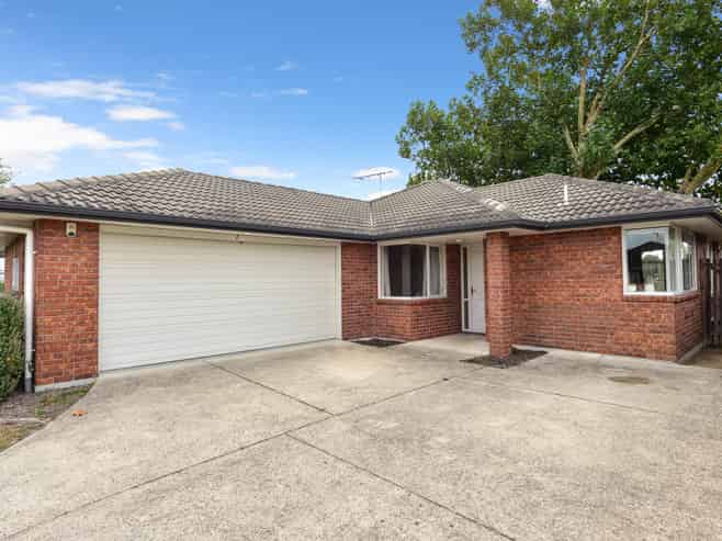 15 Salisbury Place, Hamilton East