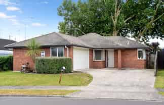 15 Salisbury Place, Hamilton East