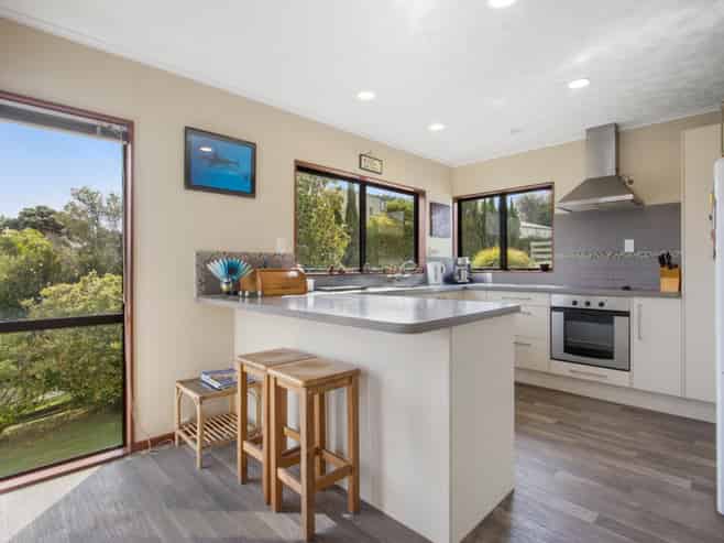 251 Tanners Point Road, Katikati