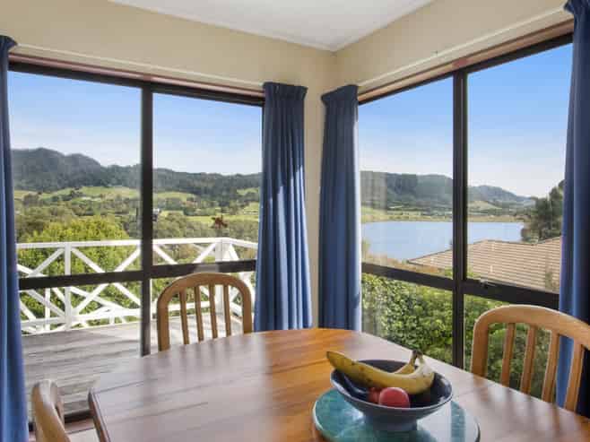 251 Tanners Point Road, Katikati