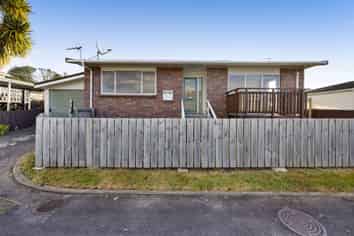 141A Lemon Street, Strandon