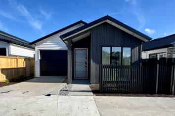 390 Te Taruna Drive, Milldale