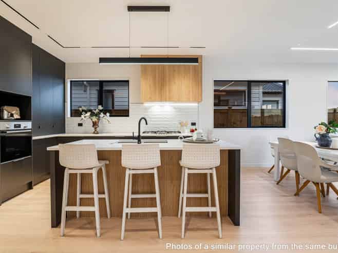 390 Te Taruna Drive, Milldale