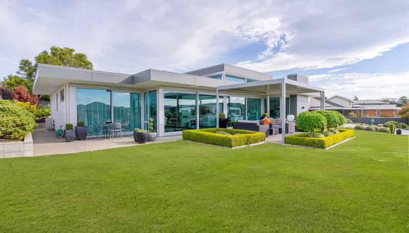 39 Welsh Road, Winton